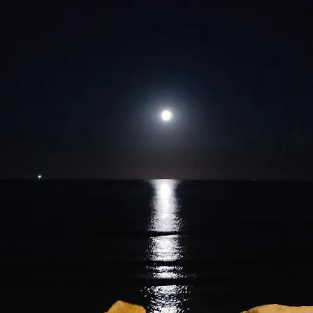 Feriehus Marzamo A 290mt Dal Mare *